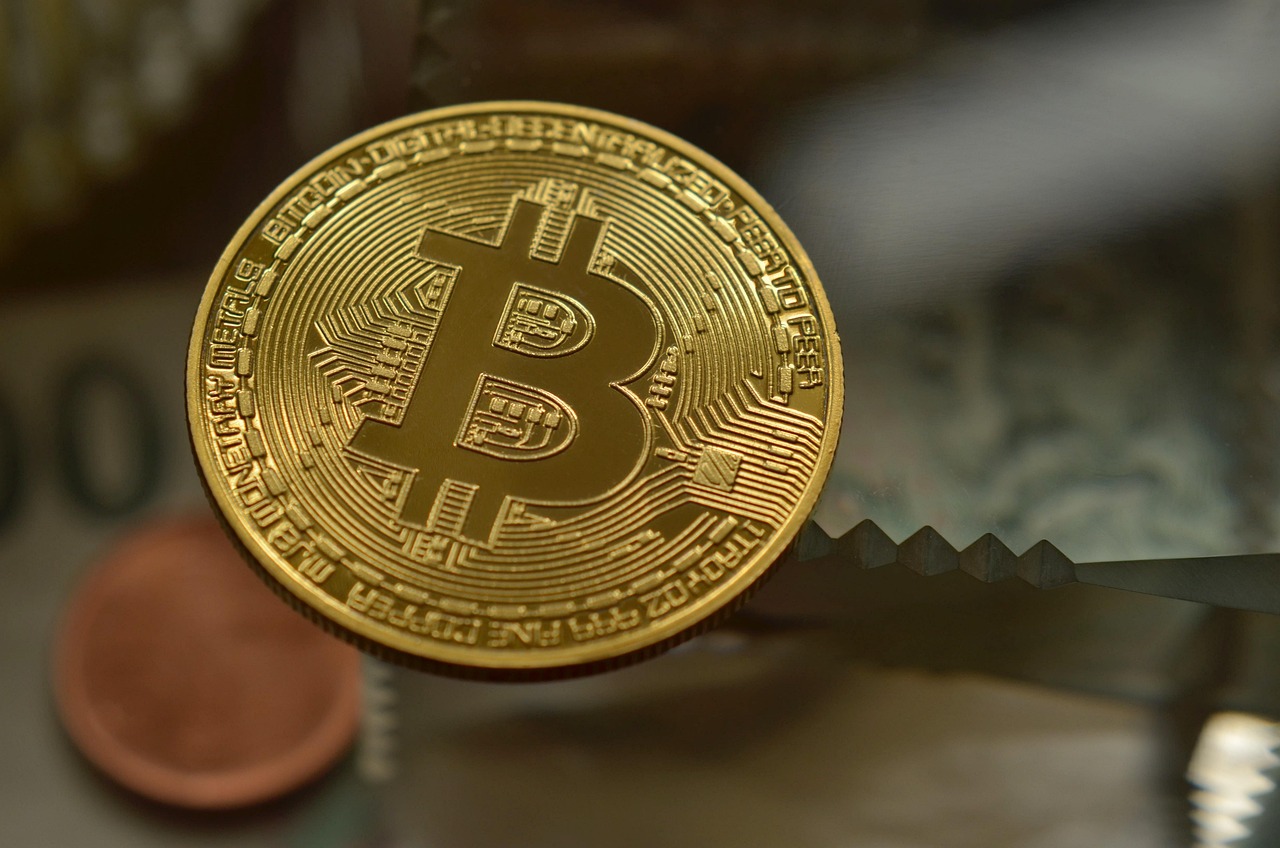 嘉信理财CEO Rick Wurster：一年内推出加密货币现货交易